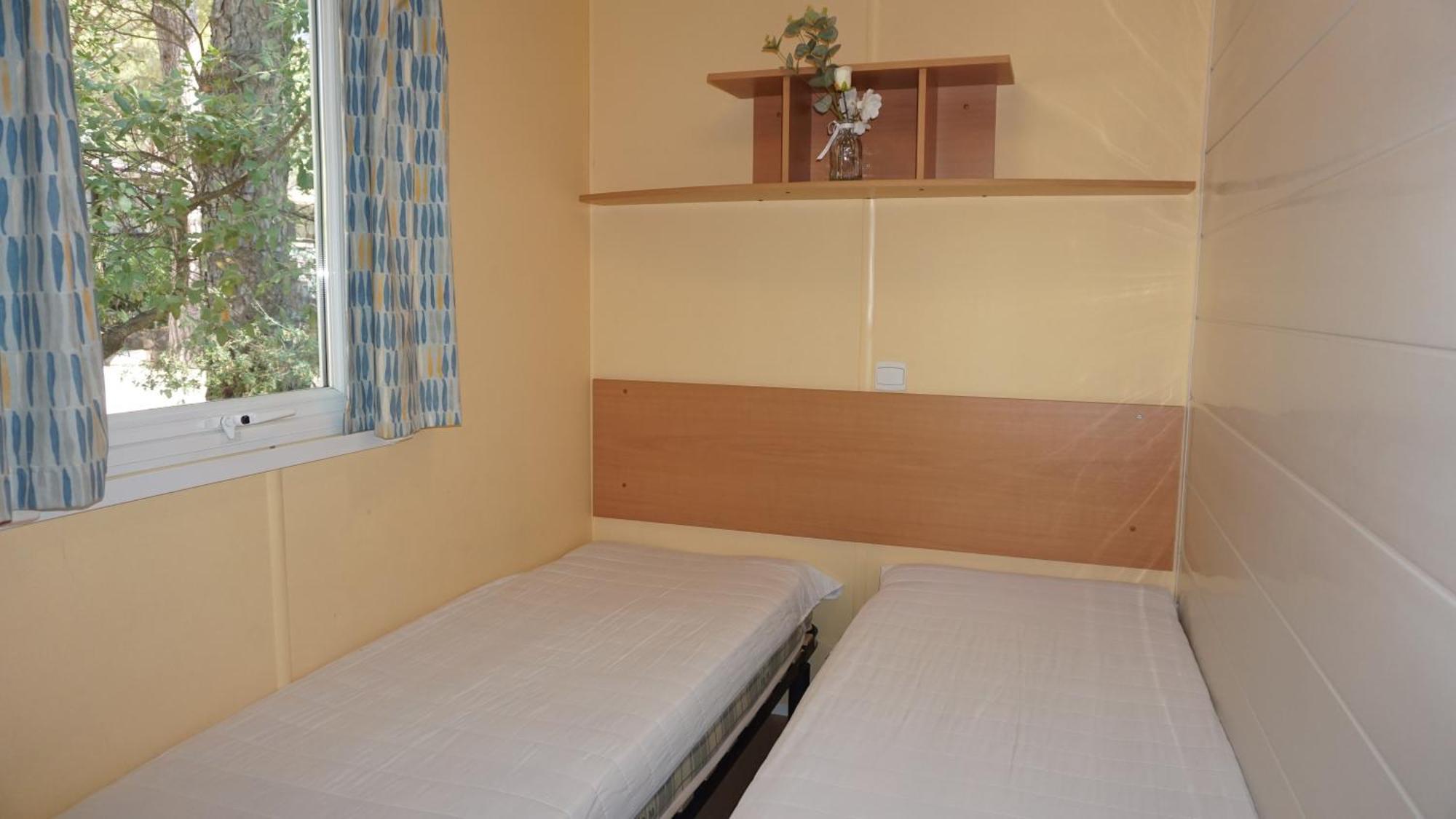 Chalets Met Buitenkeuken Op Camping Lei Suves - Joycasa Roquebrune-sur Argens Exteriér fotografie